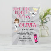 Invitation Karate Girl Pink Martial Arts Anniversaire (Debout devant)