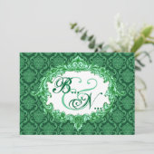 Invitation Kelly Green Damask Monogramme Mariage Modèle (Debout devant)