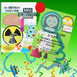 Invitation Kids Mad Scientifique Laboratoire scientifique Ann<br><div class="desc">Les filles qui aiment la science, les laboratoires, les expériences, les tubes à essai et les fêtes d'anniversaire adoreront cette invitation d'anniversaire folle scientifique comme début de la fête d'anniversaire de son thème scientifique ! Comprend un scientifique sur le dos en blouse et lunettes de laboratoire blanches, loupe, microscope, tubes...</div>