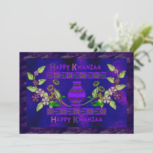 Invitation Kwanzaa Vase (Debout devant)
