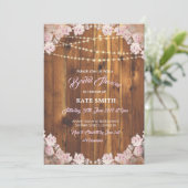 Invitation La lumière florale ficelle l'invitation en bois de (Debout devant)