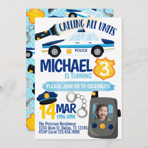 Invitation La police attrape l'invitation de fête