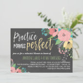 Invitation La pratique rend le dîner parfait de répétition en (Debout devant)