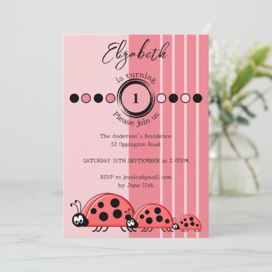 Invitation Ladybugs nom tournant 1 rose rouge 1er anniversair (Debout devant)