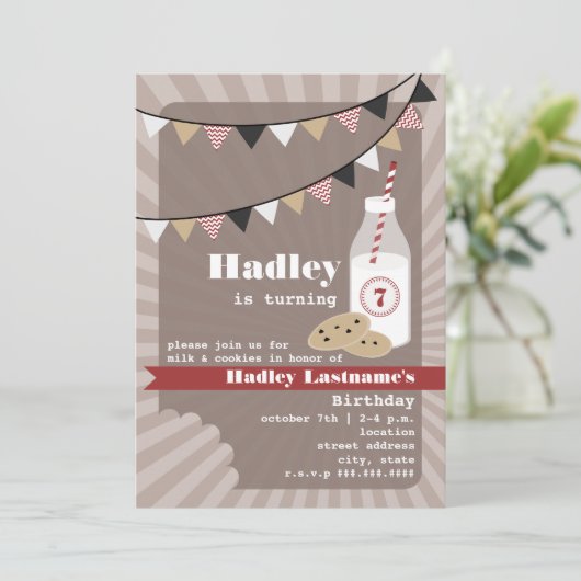 Invitation Lait et biscuits Anniversaire - Chip de chocolat (Debout devant)