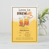 Invitation L'amour brasse la bière Couples nuptiaux Douche mo (Debout devant)