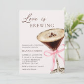 Invitation L'amour brasse la Fête des mariées Chic Martini (Debout devant)