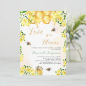 Invitation L'amour dans la floraison fleurie jaune Fête des m (Debout devant)