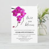 Invitation L'Amour Des Orchidées Roses Est En Fête des mariée (Debout devant)