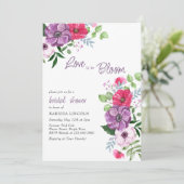 Invitation L'amour est dans la Fête des mariées florale rose (Debout devant)