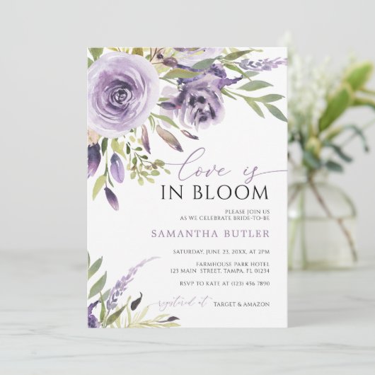 Invitation L'amour est en Rose de fleurs violet en fleurs Fêt (Debout devant)