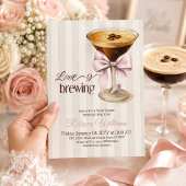 Invitation L'amour est en train de préparer un espresso rose