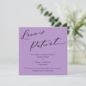 Invitation L'amour est Patient Purple Postponed Mariage Card (Debout devant)