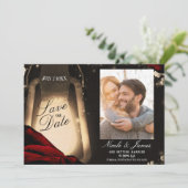 Invitation Lanterne Rustique Lumineuse & Roses Rouge Foncé Ca (Debout devant)