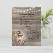 Invitation Lanterne rustique Pays Mariage de grange en bois (Debout devant)