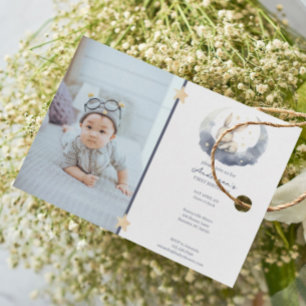 Invitation Lapin bébé mignon sur une lune pour l'anniversaire