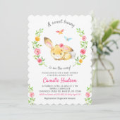 Invitation Lapin Doux Sur Le Chemin Bébé Fille Douche Sprinkl (Debout devant)