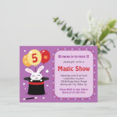 Invitation Lapin en fête d'anniversaire de spectacle de magie (Debout devant)