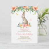 Invitation Lapin Floral Whimsical Lapin 1er fête d'anniversai (Debout devant)