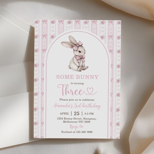 Invitation Lapin vintage avec noeud rose 3ème anniversaire