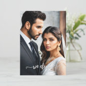 Invitation L'Art Abstrait Joyeusement Jamais Après La Photo M (Debout devant)