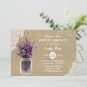 Invitation Lavande Rustique Fête des mariées de Burlap Jar Fl (Debout devant)