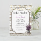 Invitation Lavande Rustique Floral Jar Grange Fête des mariée (Debout devant)