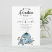 Invitation L'aventure commence Dusty Blue Fall Baby shower (Debout devant)