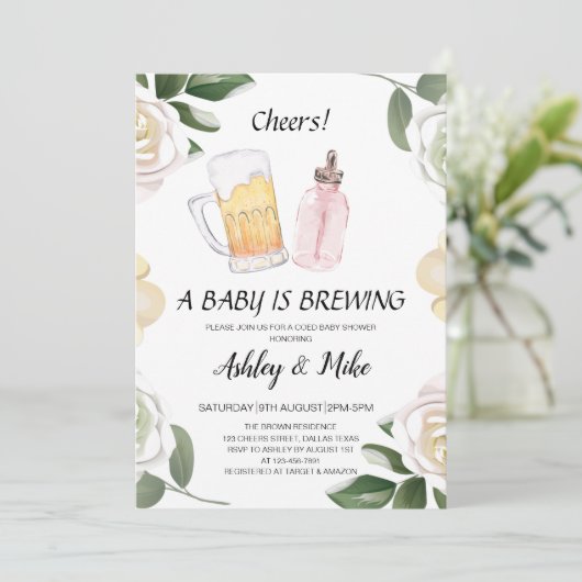 Invitation Le bébé brasse des bières et des coeurs Baby showe (Debout devant)