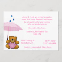 Le bébé d'ours de nounours arrosent l'invitation