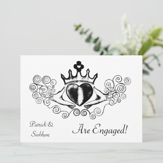 Invitation Le Claddagh (noir) (Debout devant)