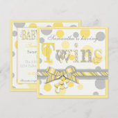Invitation Le gris jumeau de jaune de bébés pointille le baby (Devant / Derrière)