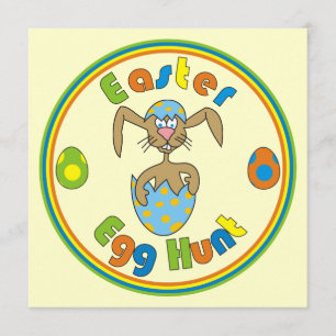 Invitation Le lapin de chasse aux oeufs de Pâques dans des in