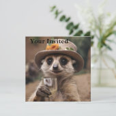 Invitation Le Vin De Granny Meerkat, (Debout devant)