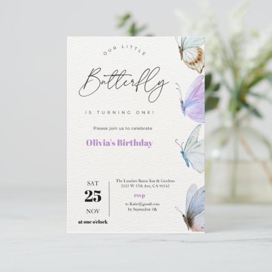 Invitation L'élégant papillon violet devient un anniversaire (Debout devant)