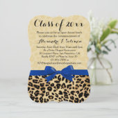 Invitation Leopard Blue Bow Graduation/Invitation de fête (Debout devant)