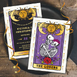 Invitation Les amoureux Squelette Couple Mariage gothique Tar<br><div class="desc">Goth céleste "les amants" Mariage de Tarot invitations avec un couple squelette. Parfait pour Halloween, une nuit sous les étoiles, cosmique, horoscope, goth ou nuit magique mystique. Tout libellé peut être modifié. Faux or. Pour apporter d'autres modifications, accédez à Personnaliser ce modèle. En bas, vous verrez "Vous voulez customiser encore...</div>