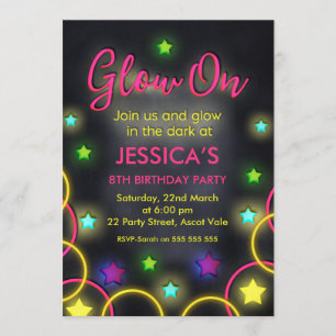 Invitation Les Filles Gluent Dans L'Invitation D'Anniversaire