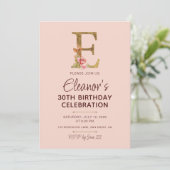 Invitation Lettre E Monogramme Or Roses Rose Pâle (Debout devant)