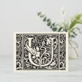 Invitation Lettre U Monogramme médiéval Art Nouveau (Debout devant)