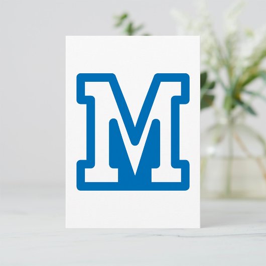 Invitation Lettre universitaire M en monogramme bleu