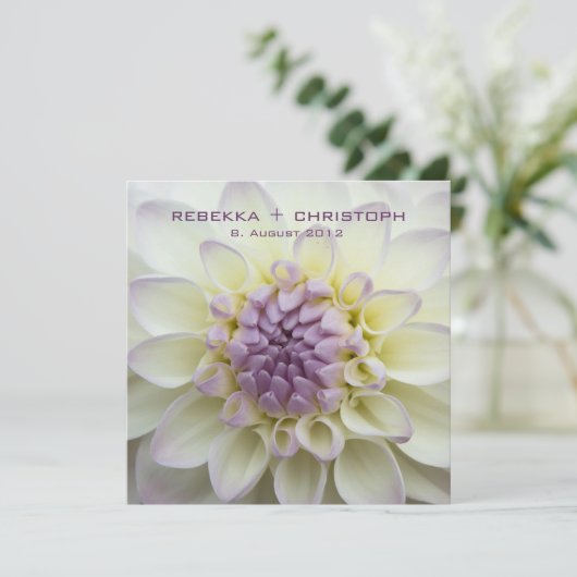 Invitation Lila Dahlie (Debout devant)