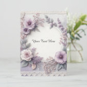 Invitation Lilas Français Élégant Fleurs et Dentelle (Debout devant)