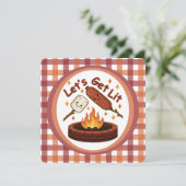Invitation Lit Firepit - mignon Marshmallow & Hot Dog (Debout devant)
