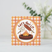 Invitation Lit Firepit - mignon Marshmallow & Hot Dog (Debout devant)