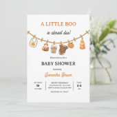 Invitation Little Boo est due citrouille Baby shower Hallowee (Debout devant)