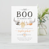 Invitation Little Boo est presque dû Baby shower d'Halloween (Debout devant)