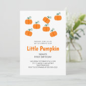 Invitation Little Citrouille Fall Anniversaire de enfant Part (Debout devant)