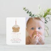 Invitation Little Cupcake Sprinkings Pink Photo 1er anniversa (Debout devant)