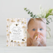 Invitation Little Honey Bee Chamomile rose 1er anniversaire P (Debout devant)